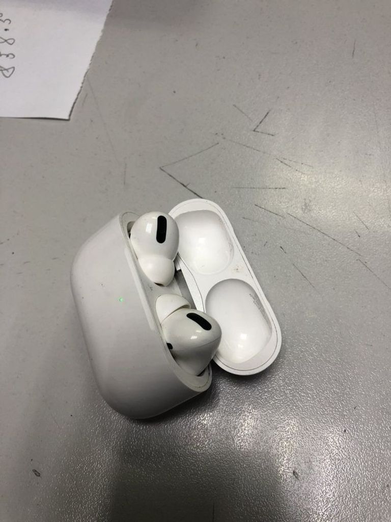 Объявление Apple AirPods Pro (MWP22) Б/У