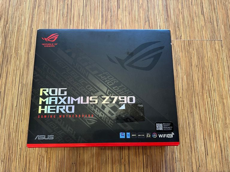 Купить Asus ROG MAXIMUS Z790 HERO Б/У