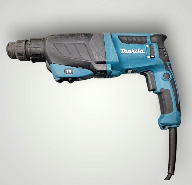 Купити Makita HR2630 Б/У