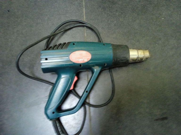 Дешиво Зенит ЗФ-2010 с ломбарда