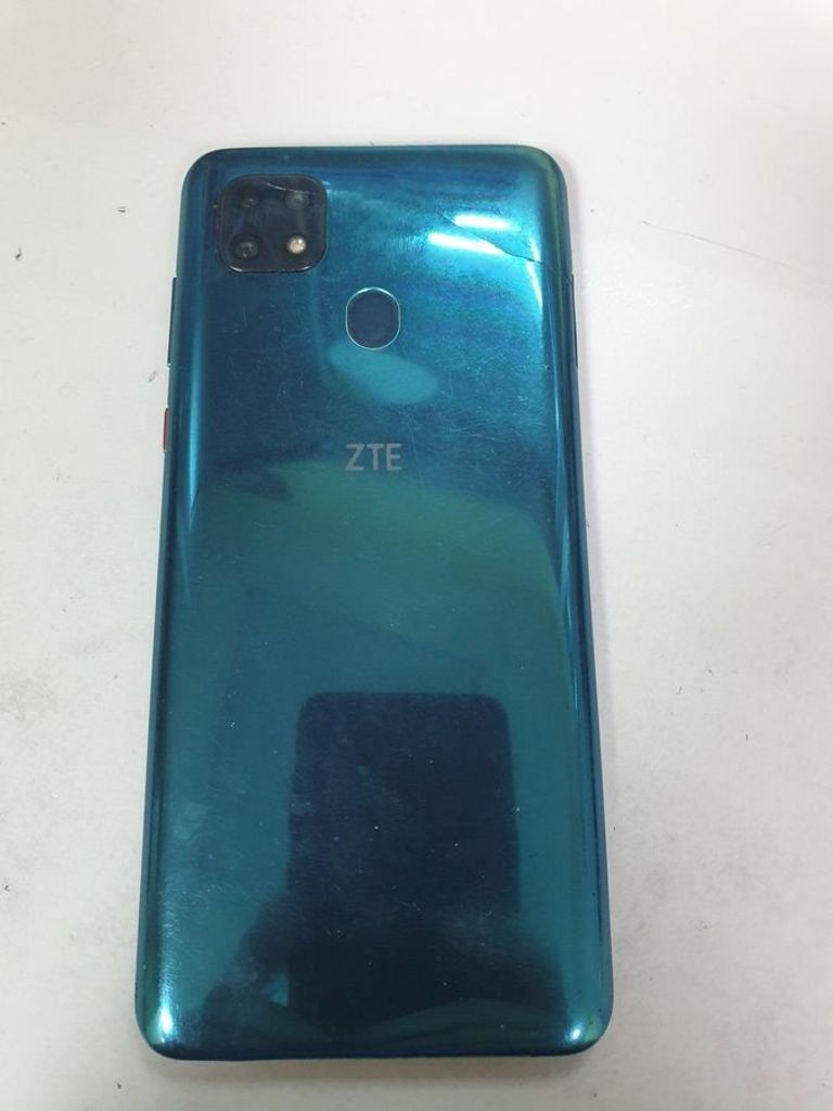 Купить Zte blade 20 smart 4/128gb Б/У