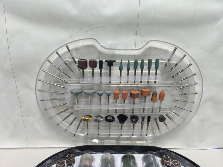 Дешево Dnipro-M набор насадок для гравера (276 шт.) з ломбарду