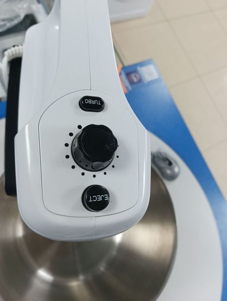 Дешиво Saturn ST-FP1045 с ломбарда