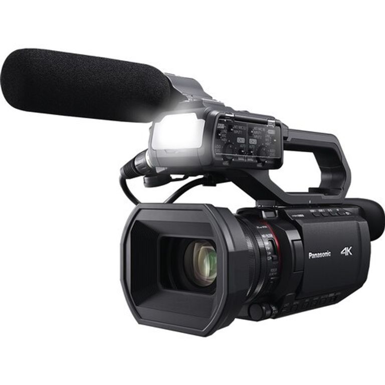 Купить Panasonic HC-X2100 UHD 4K 3G-SDI-HDMI Pro Camcorder with 24x Zoom Б/У