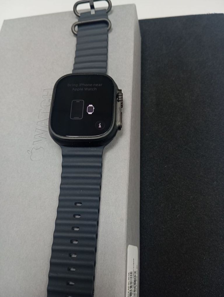 Купити Apple watch ultra 2 gps + cellular 49mm titanium case Б/У