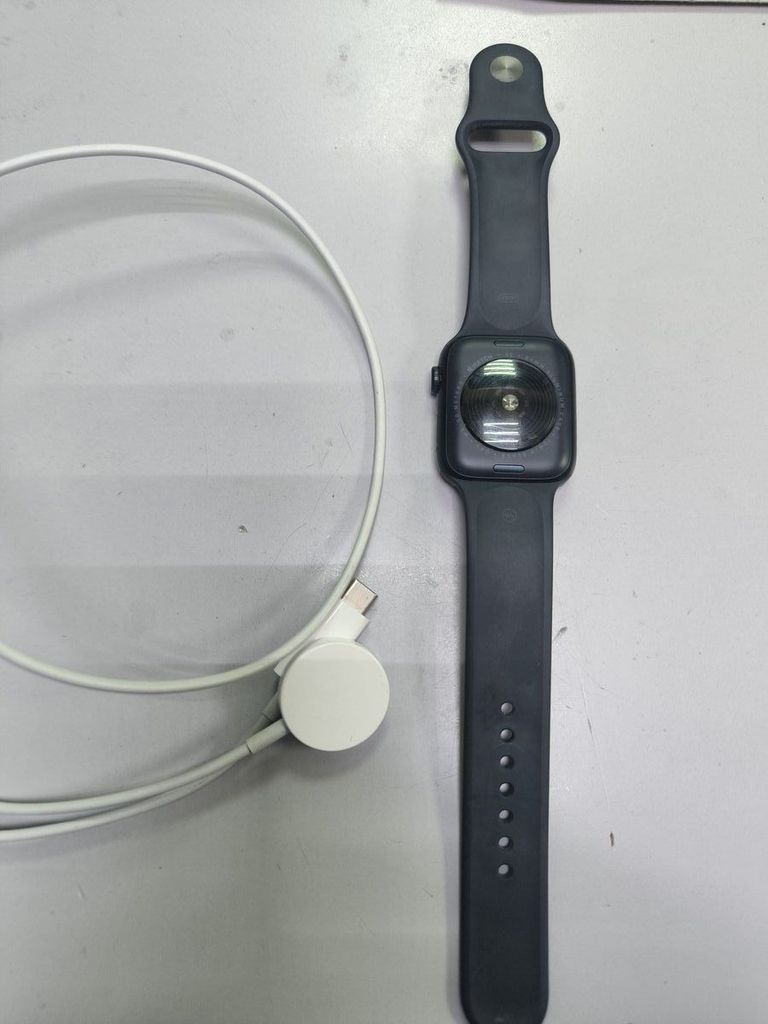Дешиво Apple watch se 2 gps 44mm aluminium case с ломбарда