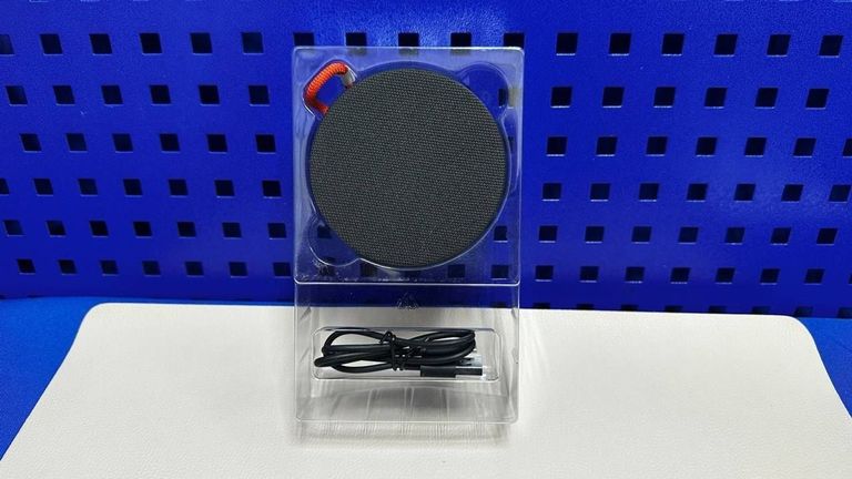 Дешево Xiaomi Mi Portable Bluetooth Speaker з ломбарду