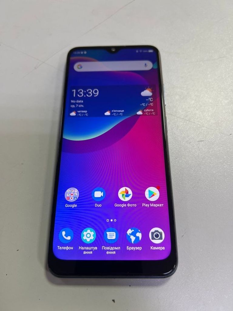 Купити Zte v2020 smart 4/64gb Б/У