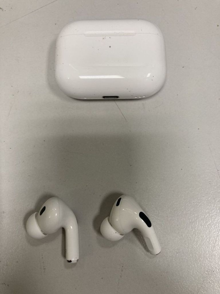 Распродажа Apple airpods pro 2nd generation with magsafe charging case usb-c, продавец Техноскарб