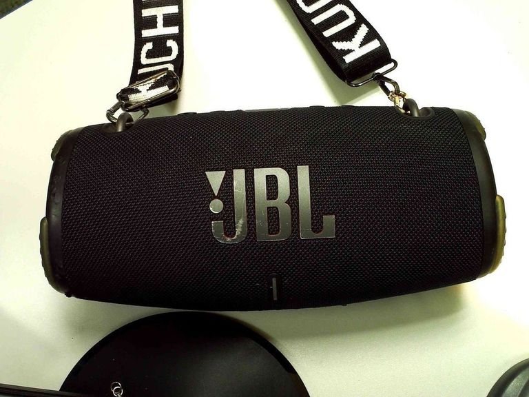 Купити Jbl xtreme 3 Б/У