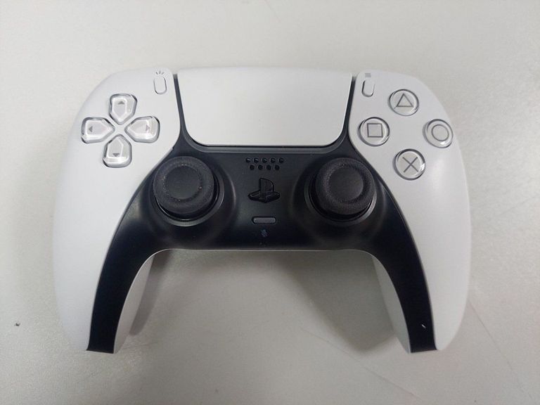 Купить Sony DualSense Black Б/У