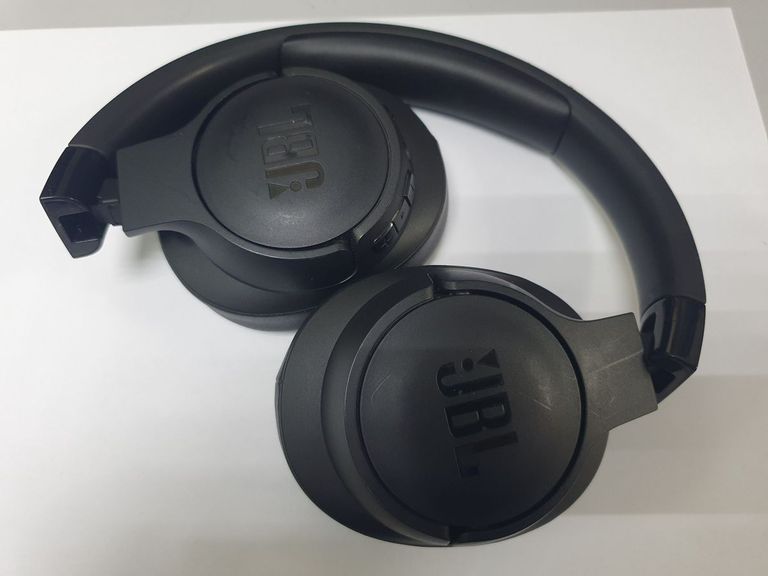 Купити Jbl tune 710 bt Б/У