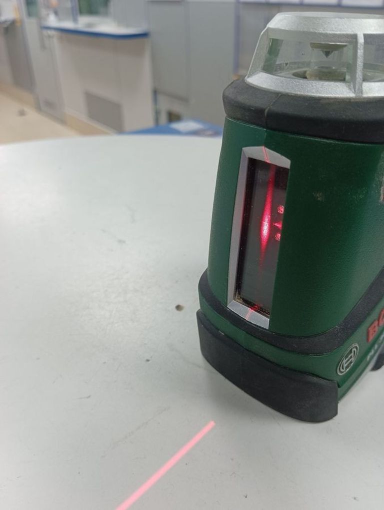 Розпродаж Bosch pll 360, продавець Техноскарб