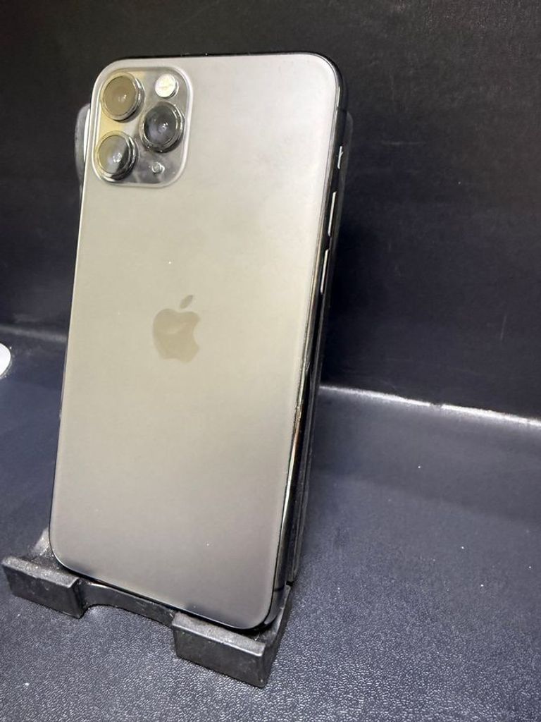 Купити Apple iphone 11 pro 64gb Б/У
