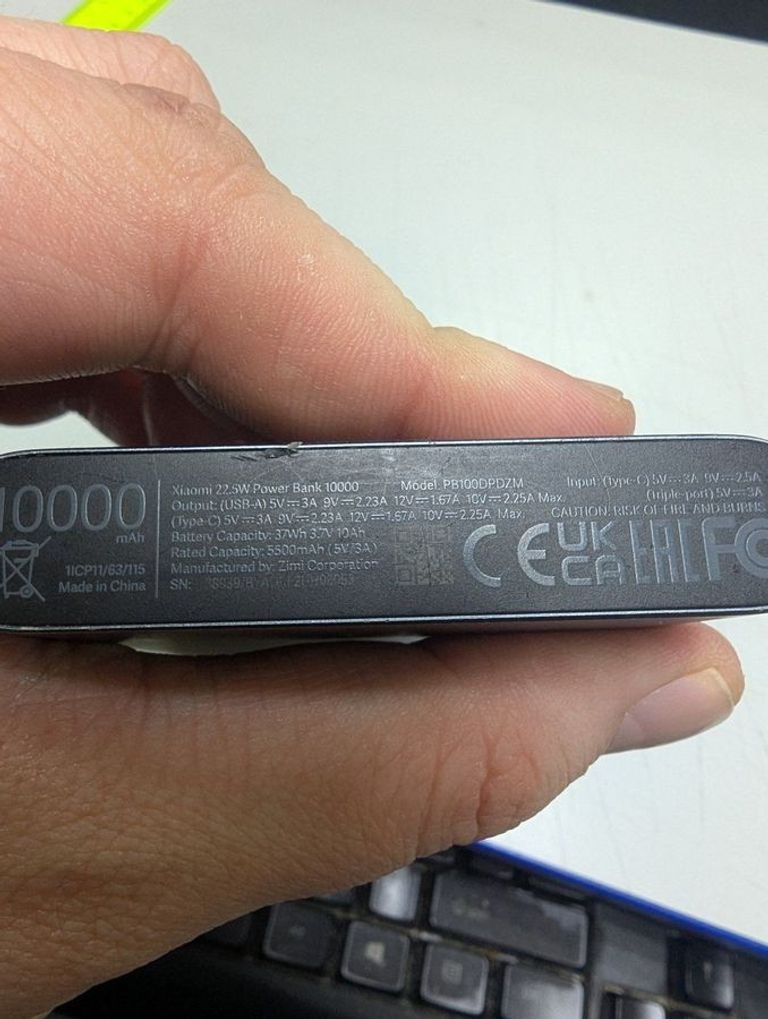 Купити Xiaomi xiaomi mi power bank 3 10000mah 22.5w pb100dzm Б/У