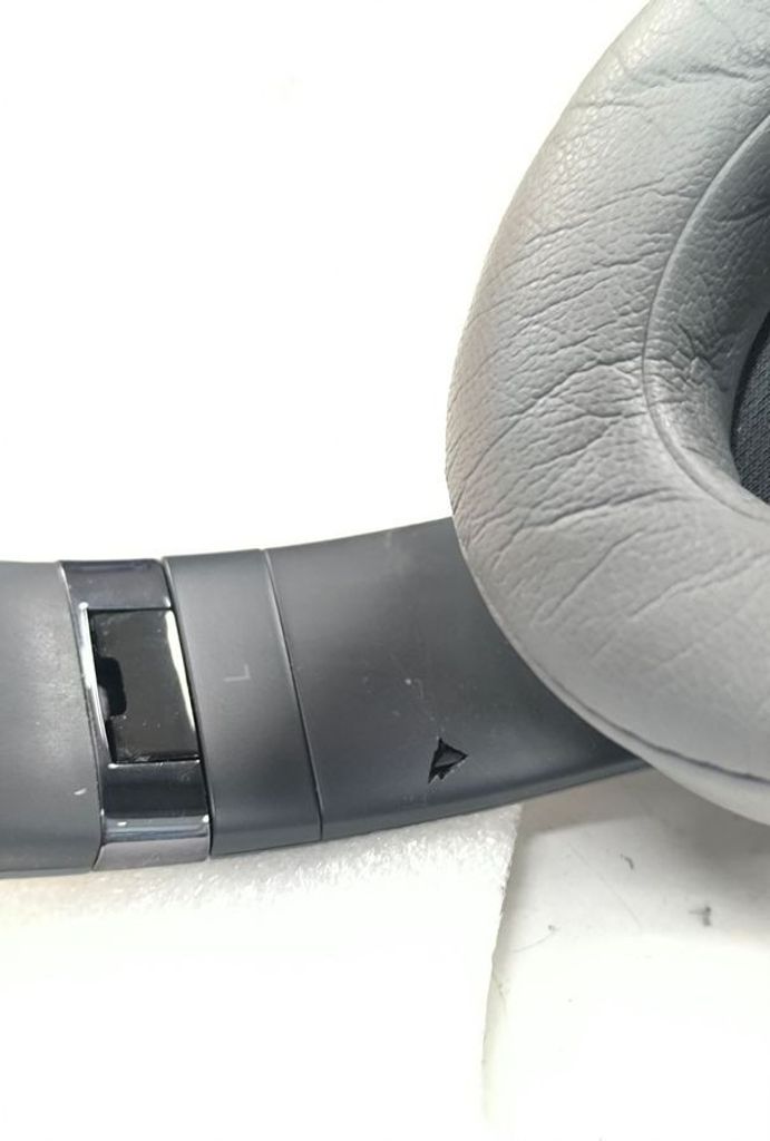 Дешево Monster beats studio 3 wireless з ломбарду