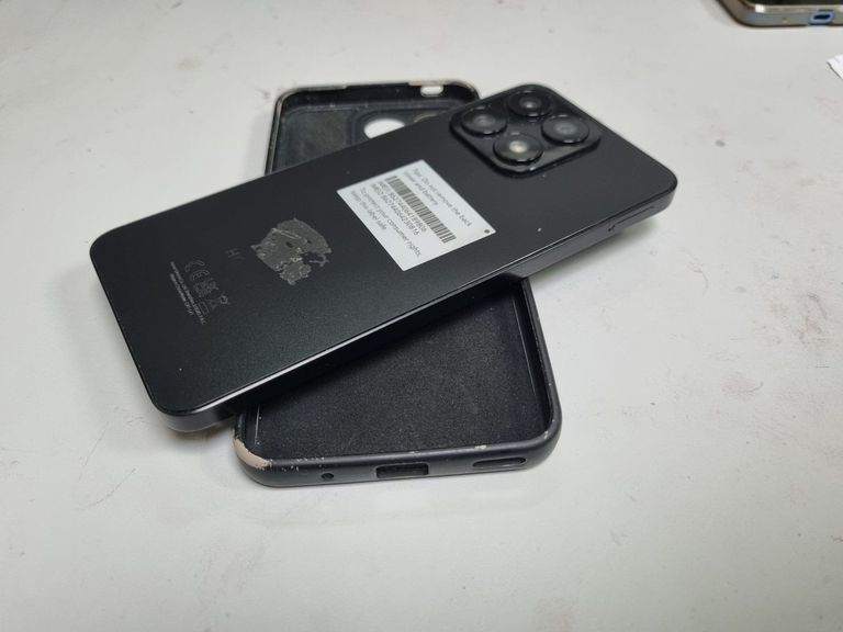 Объявление Honor x8a 6/128gb Б/У