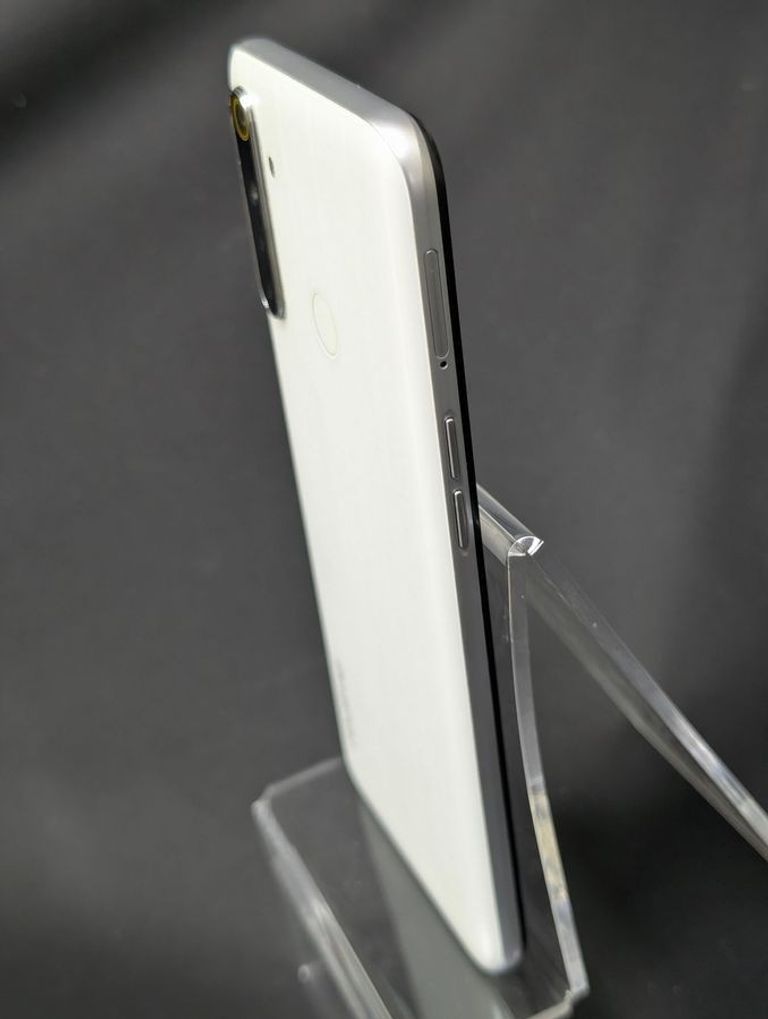 Realme 6i 4/128GB White Код:01-200919808. Зображення 8