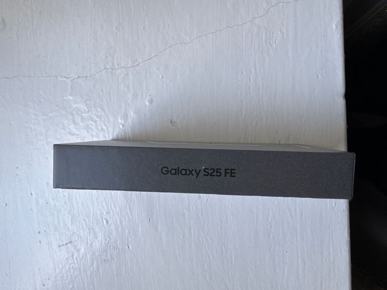 Оголошення Samsung Galaxy S25 FE 8/256GB Navy (SM-S731BDBG) Б/У