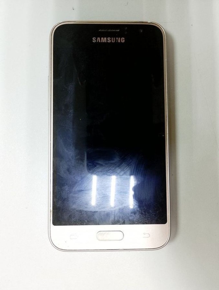 Объявление Samsung galaxy j1 j120h Б/У
