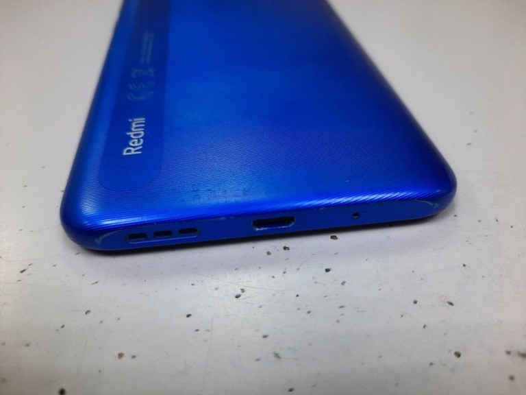 Дешиво Xiaomi redmi 9a 2/32gb с ломбарда