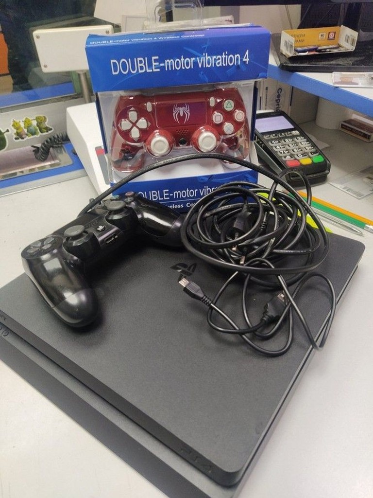 Дешево Sony playstation 4 slim 500gb з ломбарду