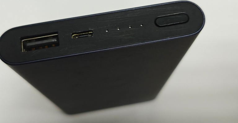 Дешиво Plm02Zm 10000mah с ломбарда