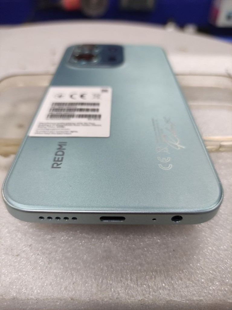 Дешево Xiaomi redmi 15c 4g 8/256gb з ломбарду