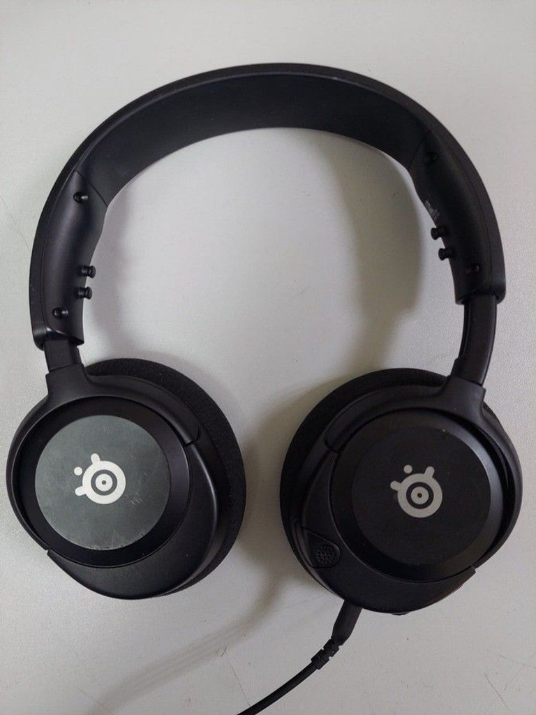 Купить Steelseries arctis nova 1 Б/У