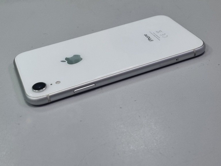 Apple iphone xr 64gb Код:01-200947102. Изображение 10