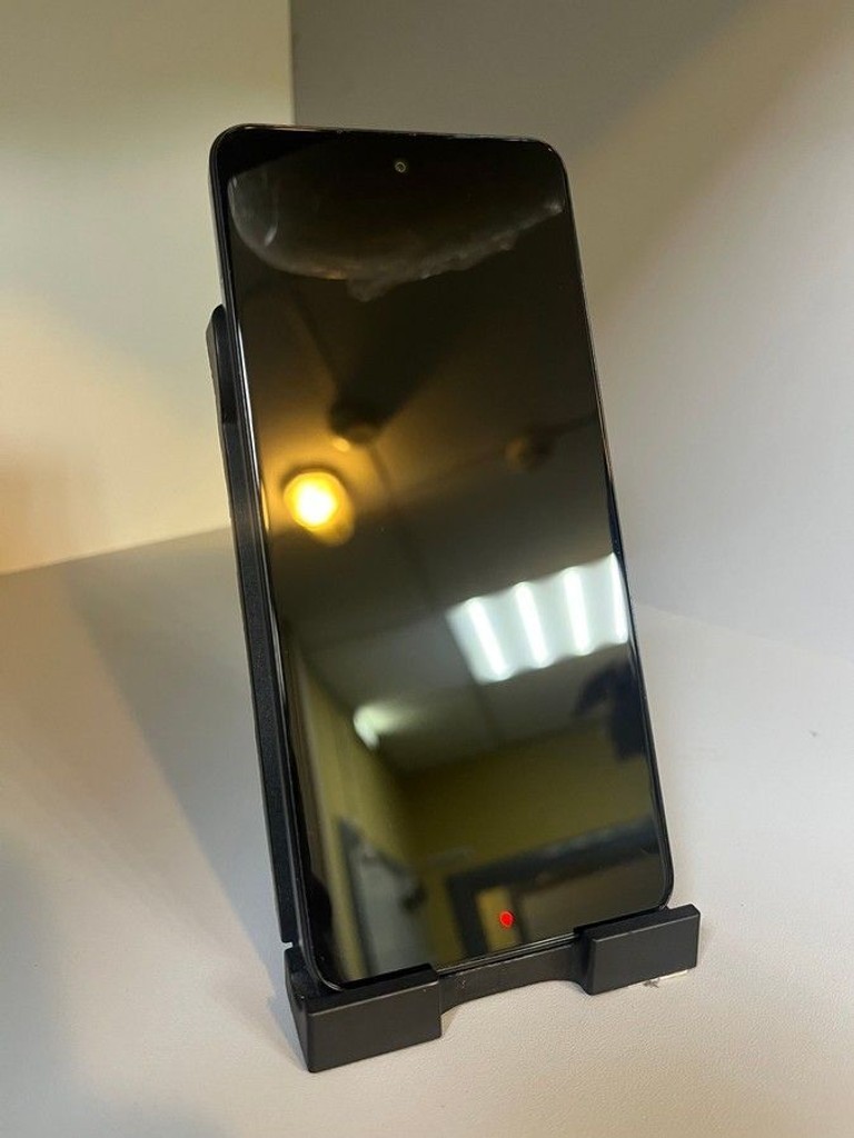 Оголошення Realme 14X 5G 8/256GB Carbon Black Б/У