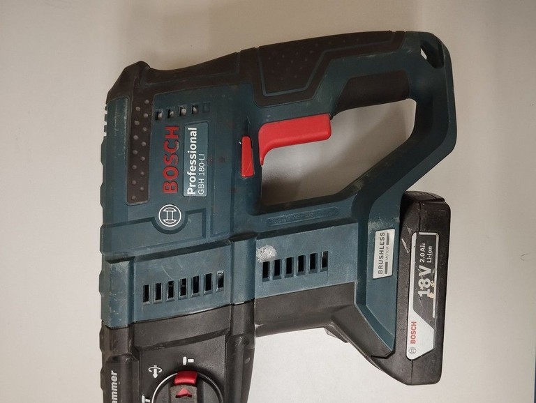 Оголошення Bosch gbh 180-li Б/У