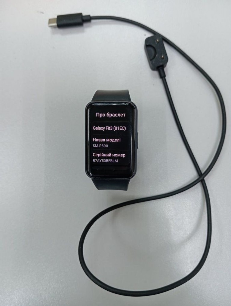 Дешиво Samsung galaxy fit3 с ломбарда