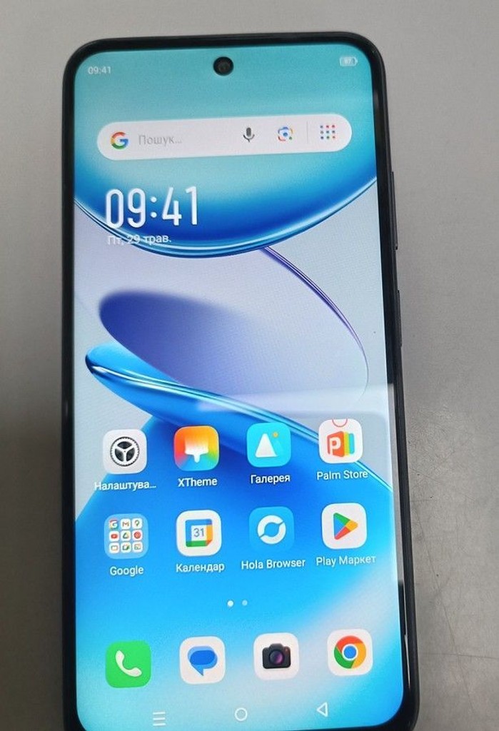 Купити Infinix smart 9 4/128gb Б/У