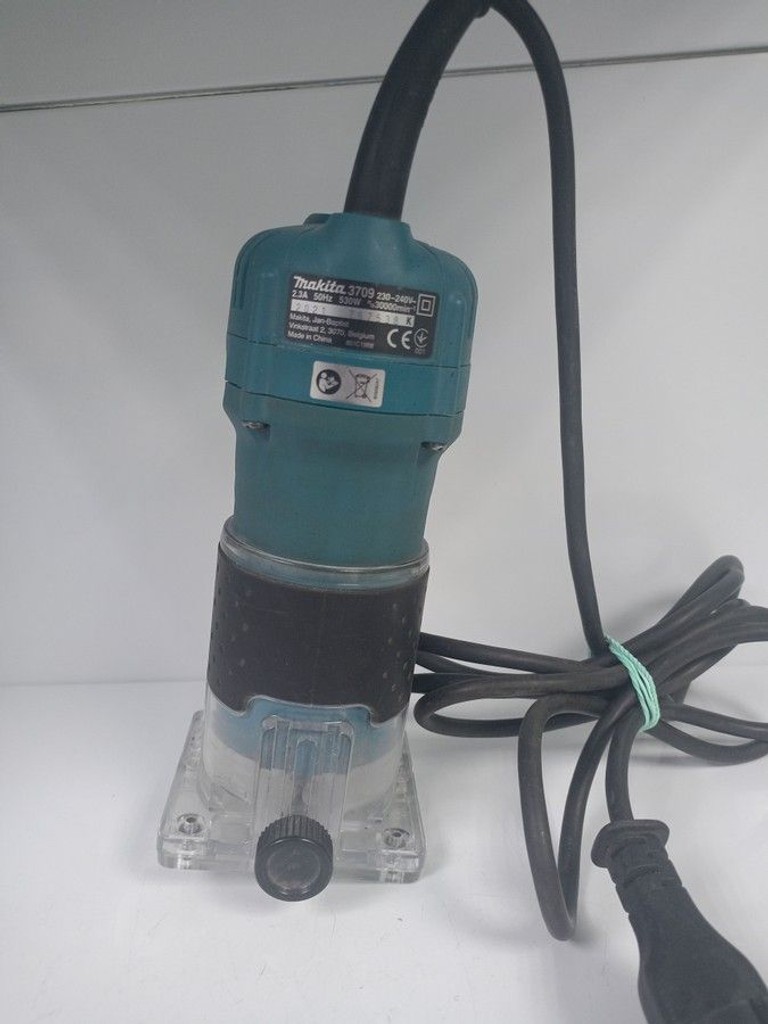Объявление Makita 3709 Б/У