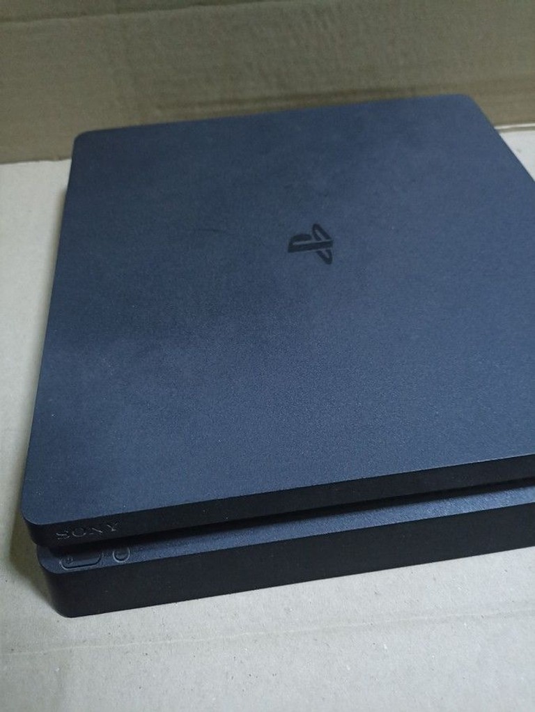 Объявление Sony playstation 4 slim 500gb Б/У