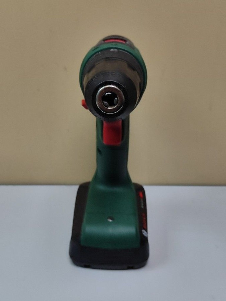 Дешево Bosch easydrill 18v-38 1акб + зп з ломбарду