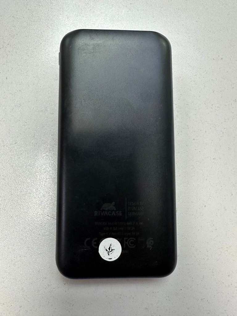 Оголошення Rivacase VA2031 10000mAh Black Б/У