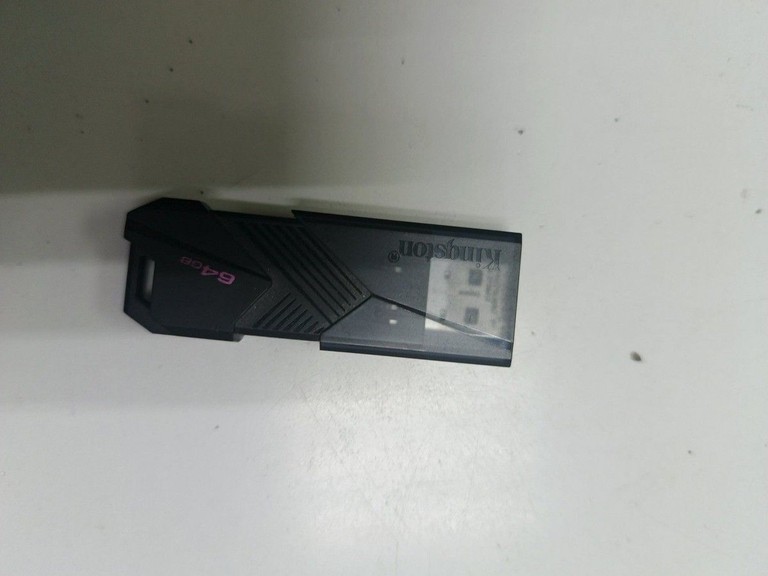 Купить Kingston 64gb Б/У