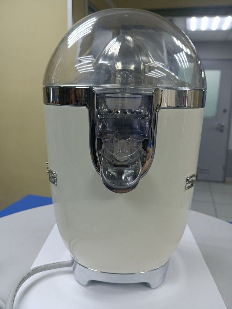 Дешево Smeg CJF01CREU з ломбарду