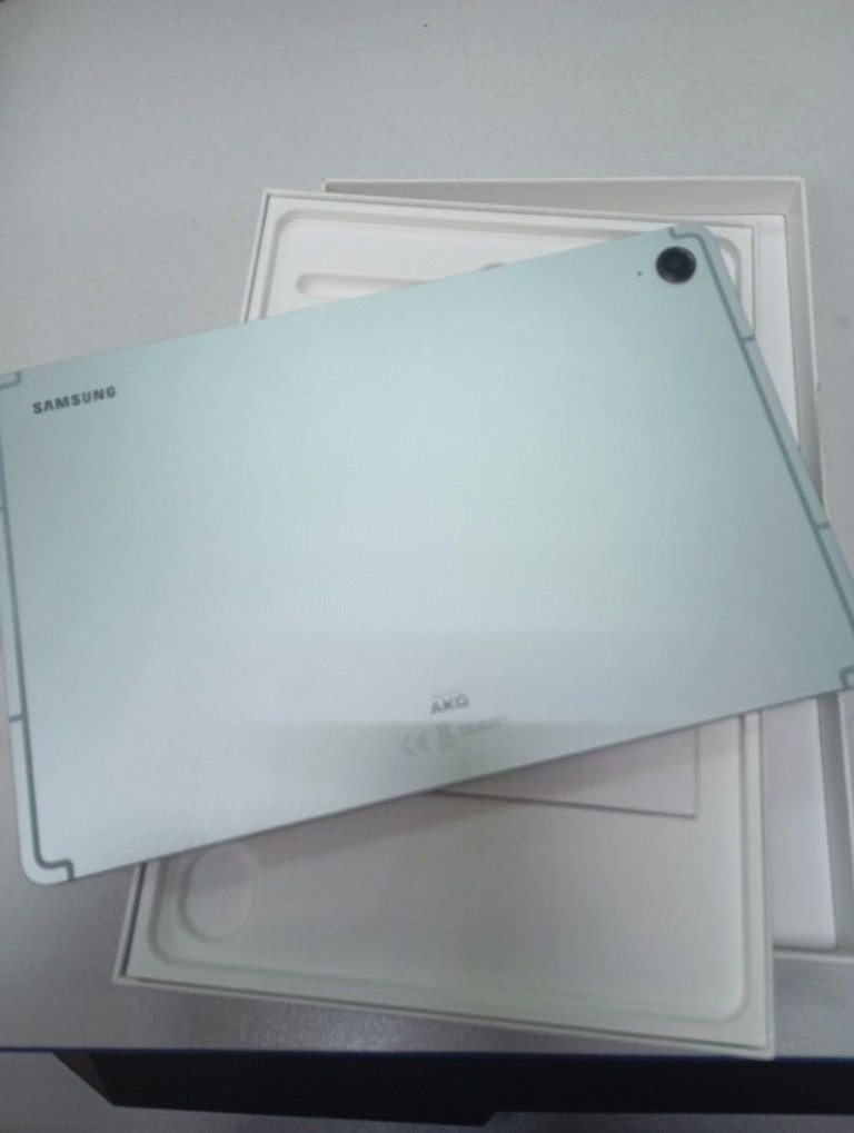Дешиво Samsung galaxy tab s9 fe wi-fi 6/128gb с ломбарда