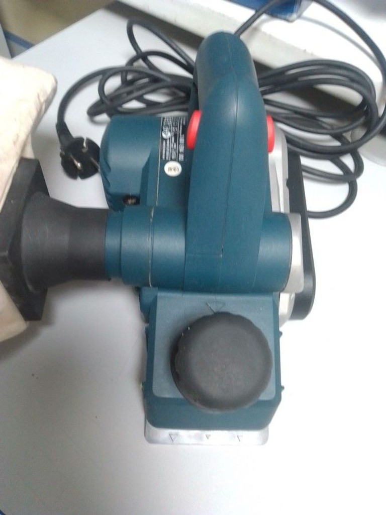Дешиво Bosch gho 15-82 с ломбарда