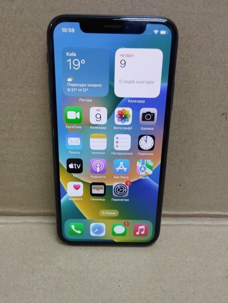 Купити Apple iphone x 64gb Б/У