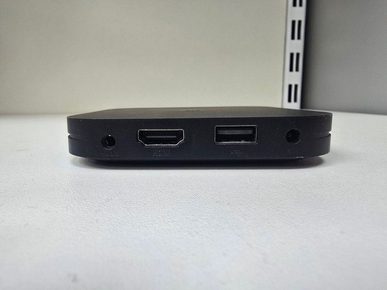 Дешево Xiaomi mi tv box s mdz-22-ab з ломбарду