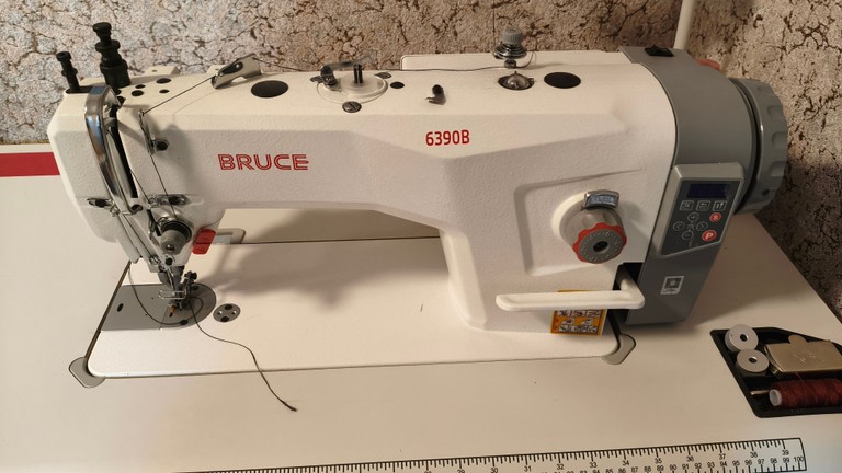 Купити Bruce brc-6390b Б/У