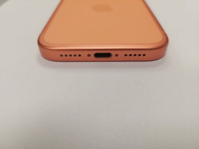 Apple iPhone 17 Pro 256GB Deep Blue (MG8J4) Код:01-201033545. Изображение 6