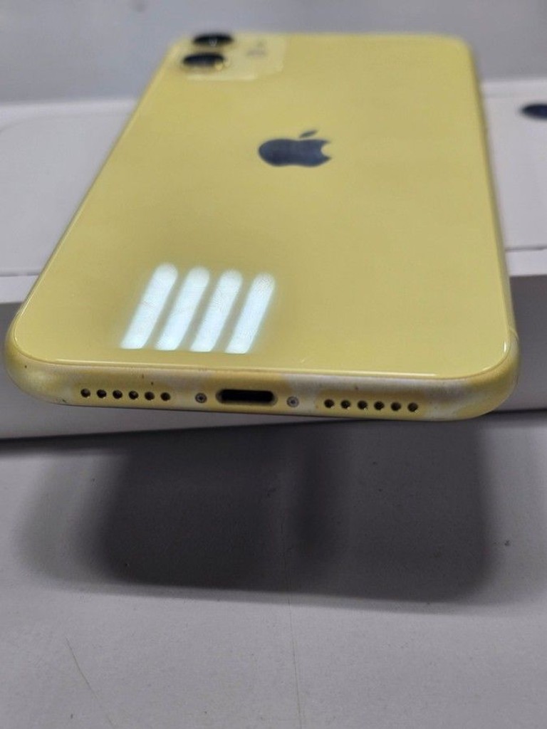 Розпродаж Apple iphone 11 128gb, продавець Техноскарб