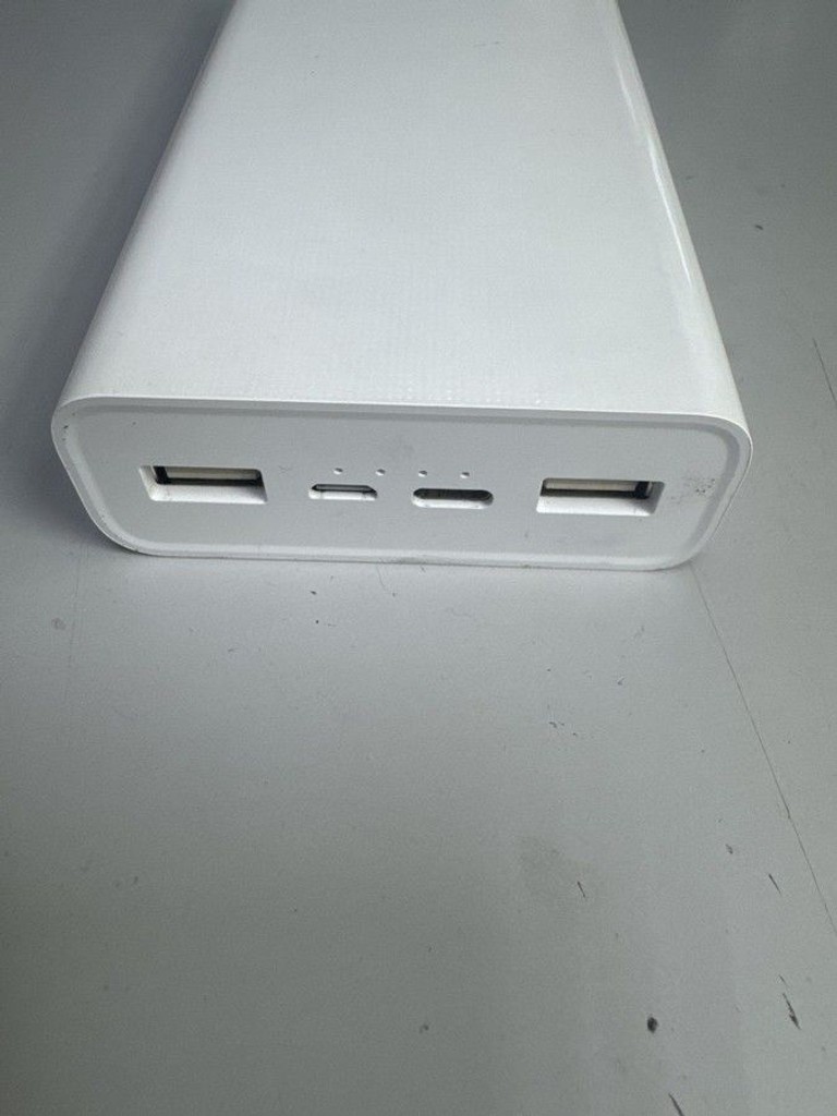 Купить Xiaomi mi power bank 3 20000 mah usb-c 18w Б/У