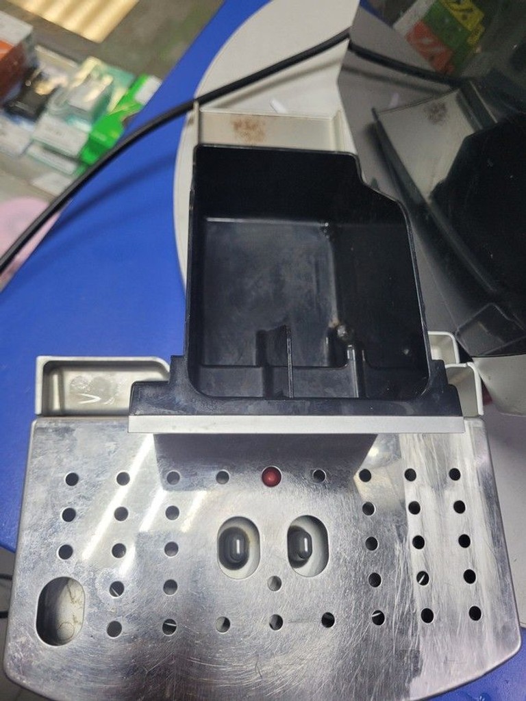 Delonghi ecam 22.320.sb Код:01-201062442. Зображення 9