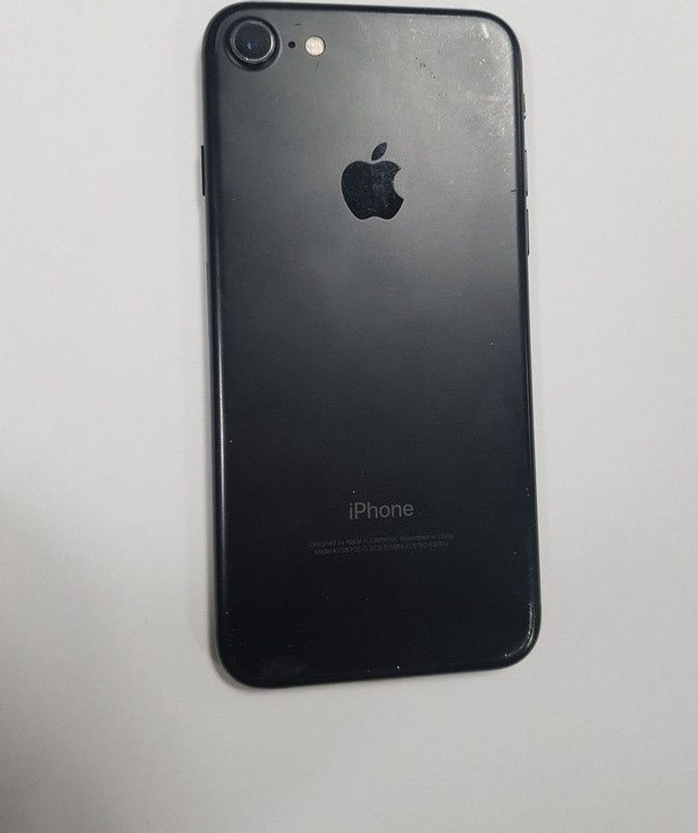 Дешиво Apple iphone 7 128gb с ломбарда
